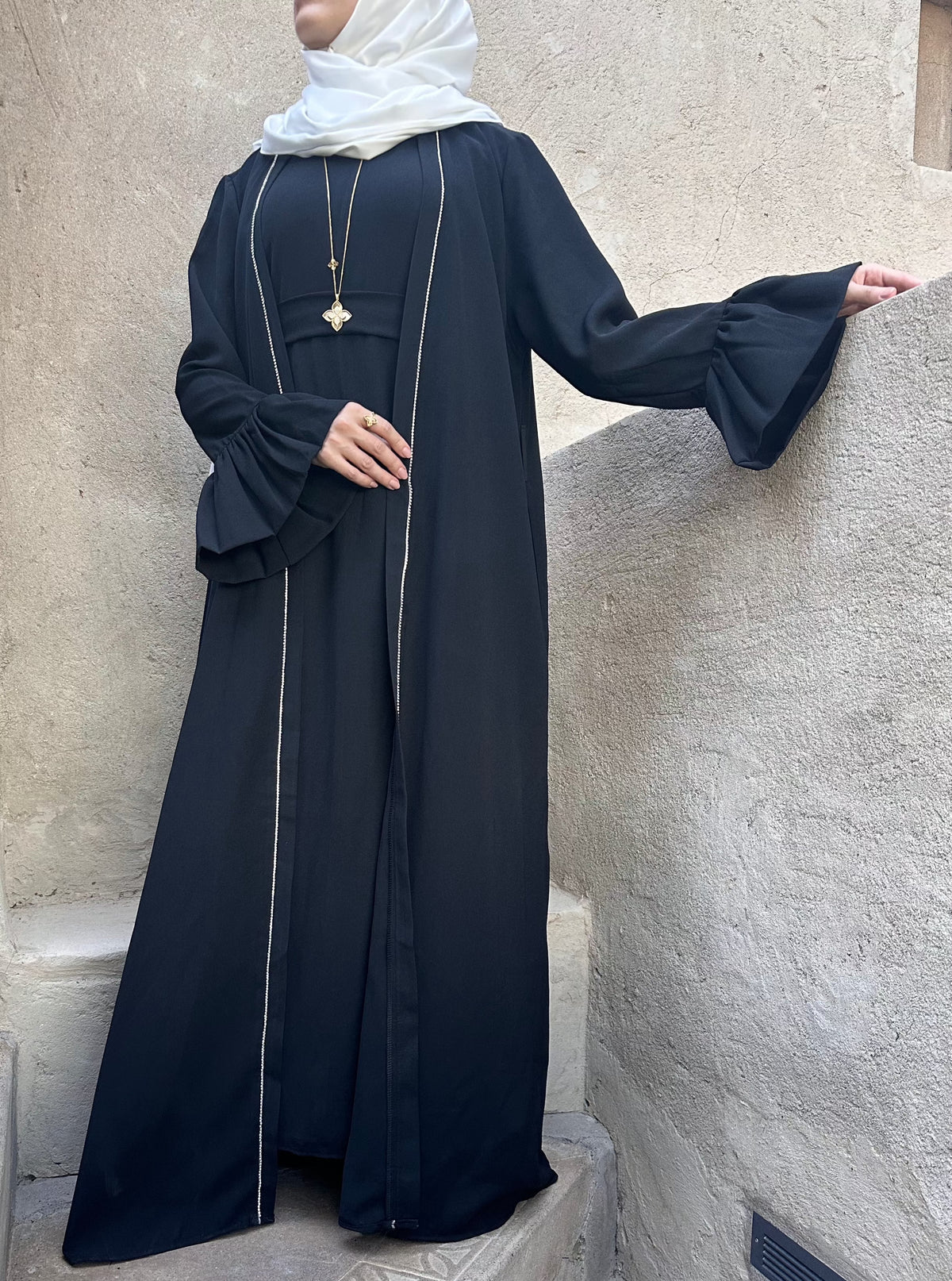 Aladdin abaya with inner dress