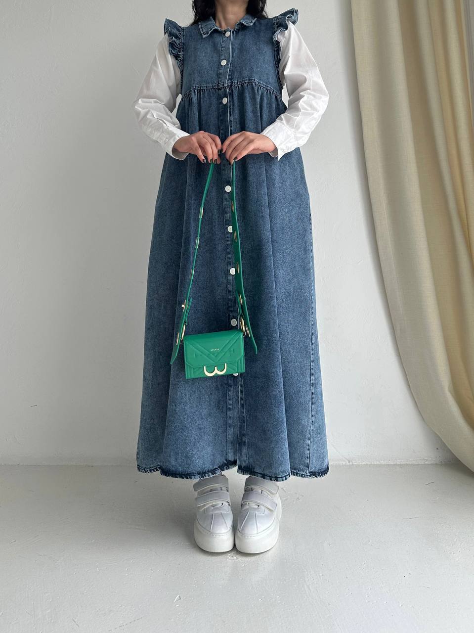 Comfy jeans dress with white shirt - Long sleeve