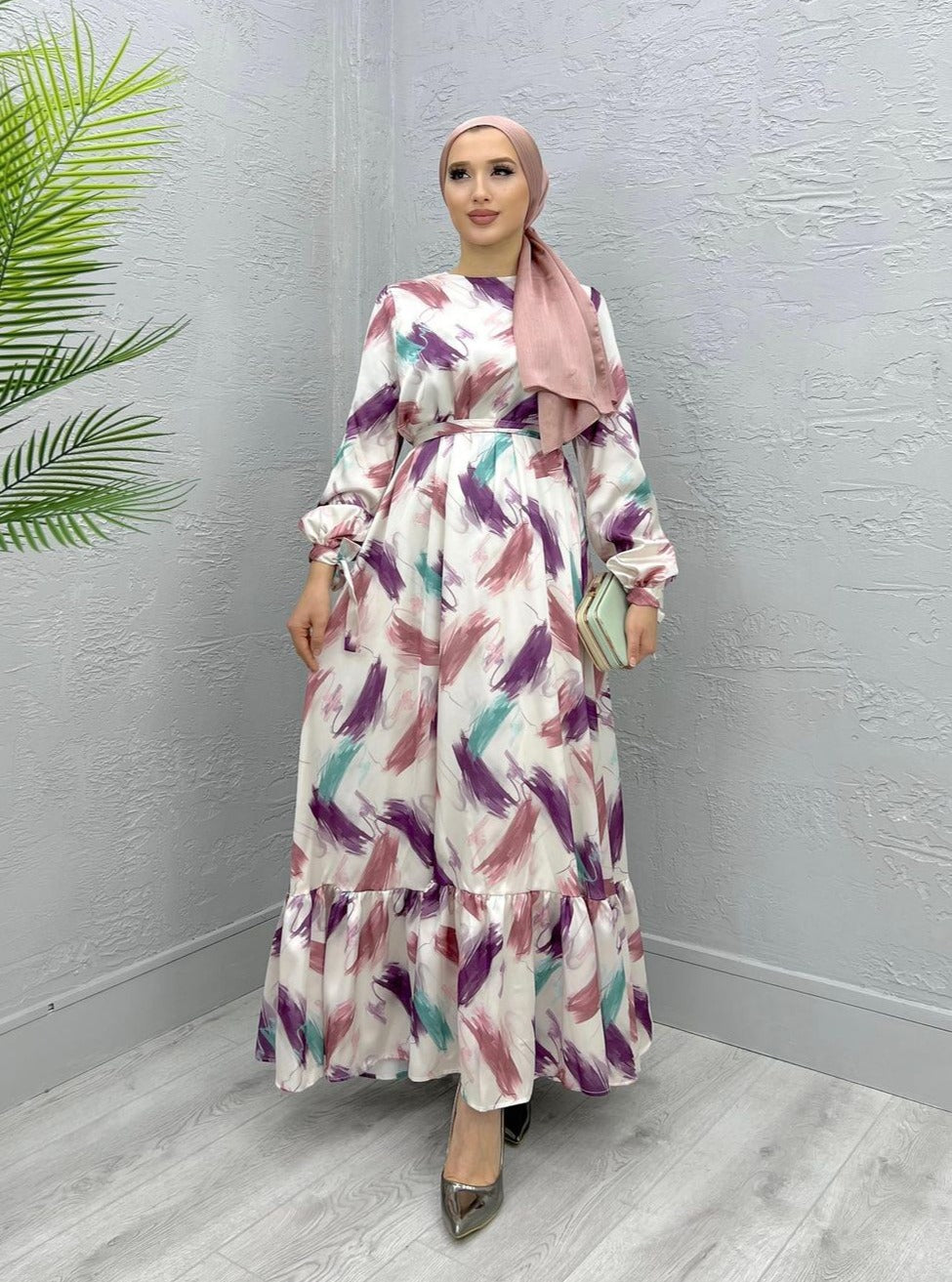 Elegant Satin printed dress - Long sleeve