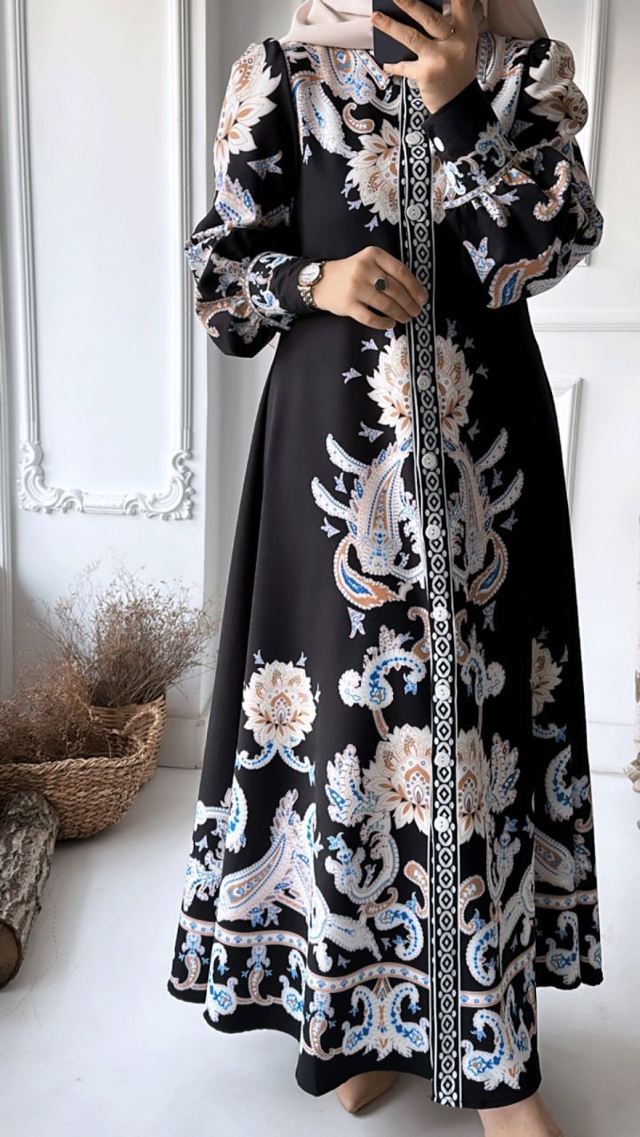 Women maxi printed dress with long sleeve