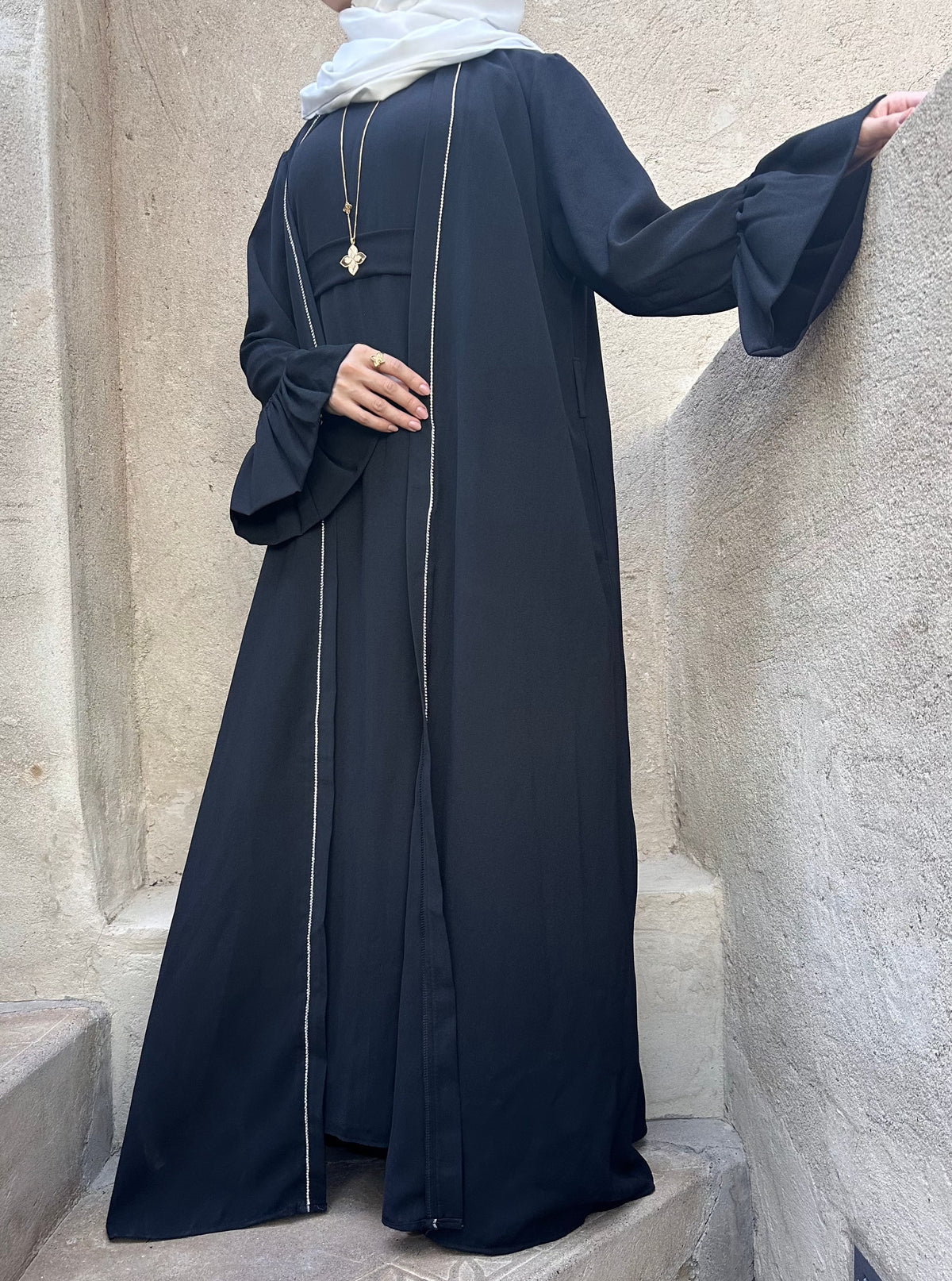 Aladdin abaya with inner dress